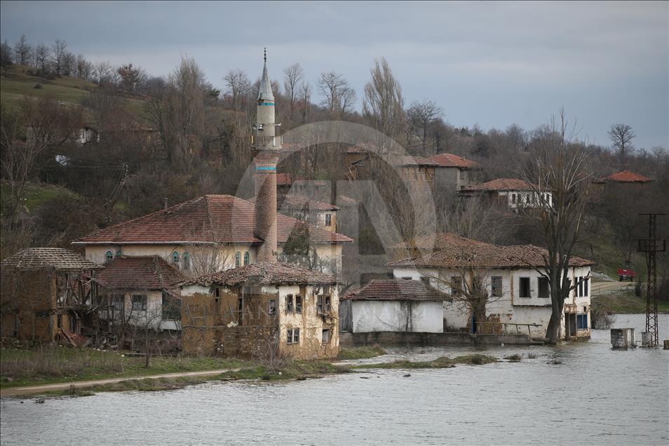 Bilecik'in sular altındaki "sessiz köyü"