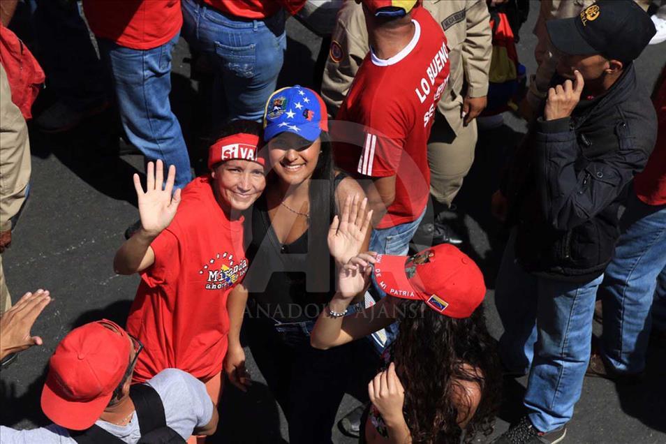Marcha a favor de Nicolás Maduro en Caracas