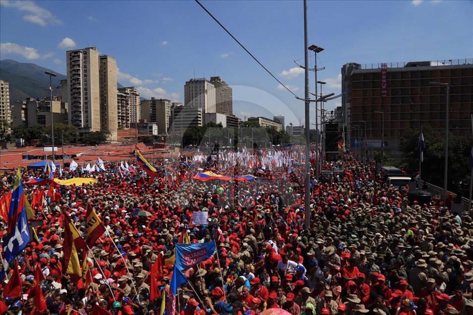 Marcha a favor de Nicolás Maduro en Caracas