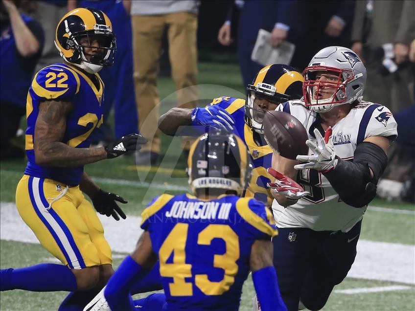 New England Patriots 6'ncı Super Bowl kupasını kazandı