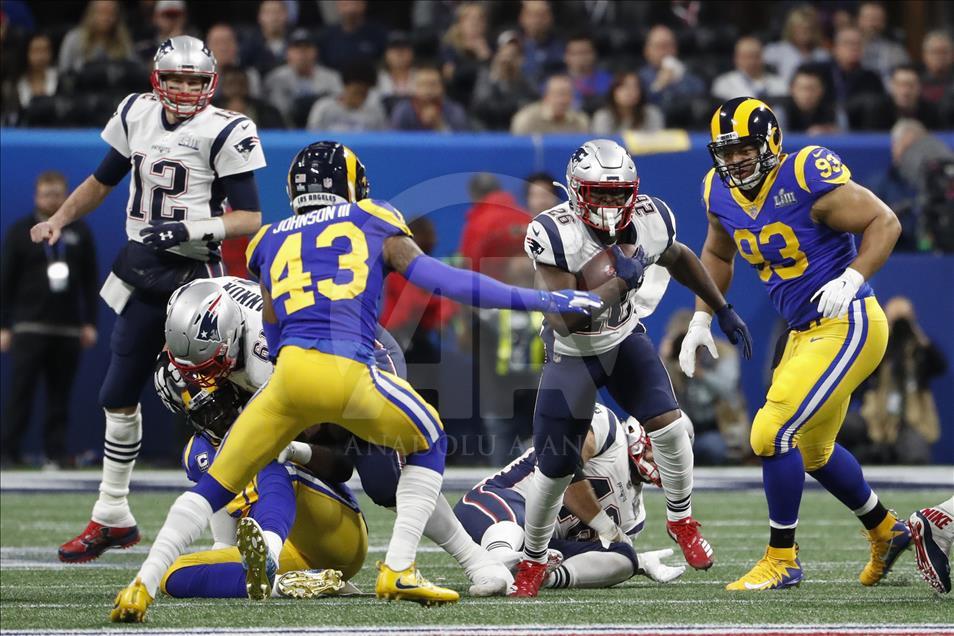 New England Patriots 6'ncı Super Bowl kupasını kazandı