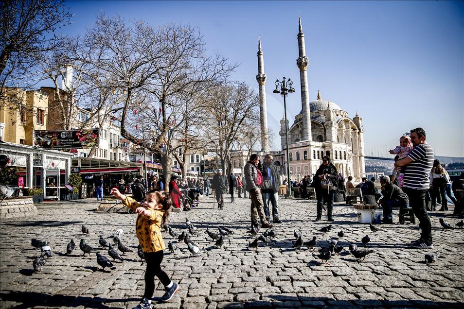 İstanbul’da güneşli hava