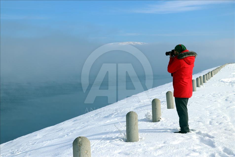 Ağrı'da "dondurucu" soğuk hava