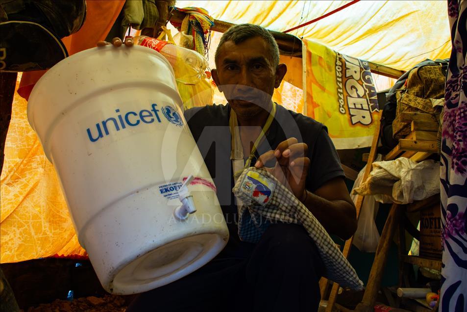 Asentamientos de migrantes venezolanos en La Guajira