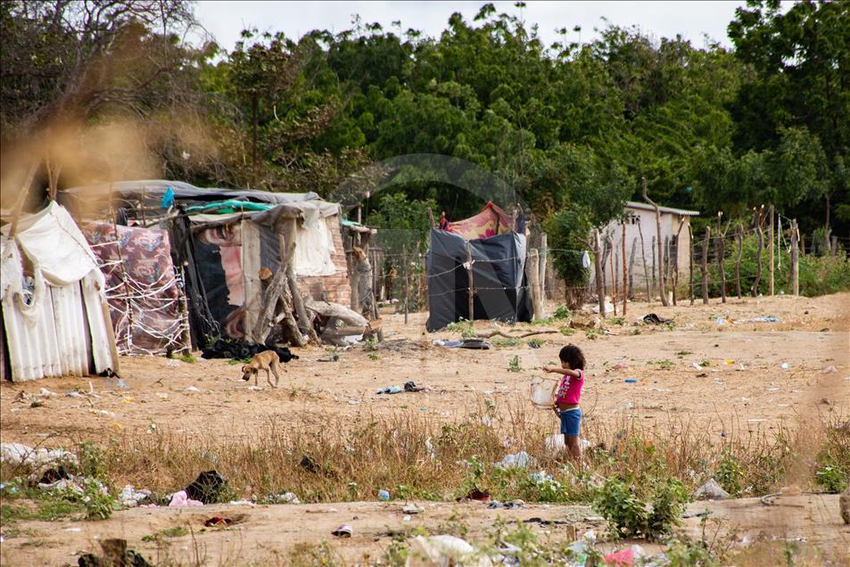 Asentamientos de migrantes venezolanos en La Guajira
