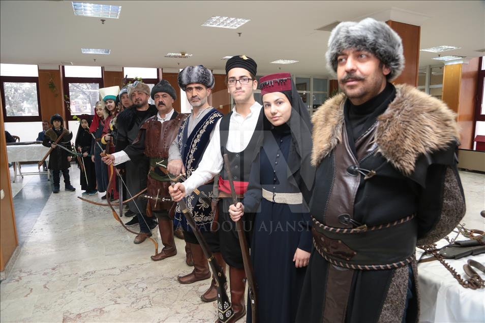 Kahramanmaraş'ta Osmanlı Savaş Kıyafetleri ve Silahları Sergisi açıldı