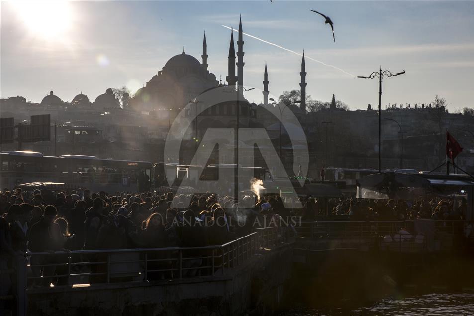 Atardecer de invierno en Estambul