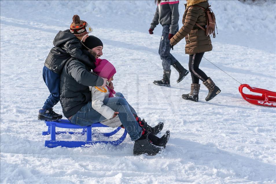 ماه گذشته 20 هزار گردشگر از وان ترکیه بازدید کردند
