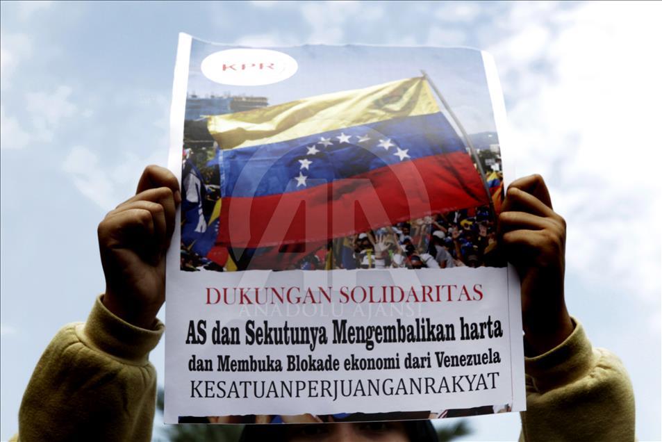 Demonstrasi menentang intervensi AS atas Venezuela
