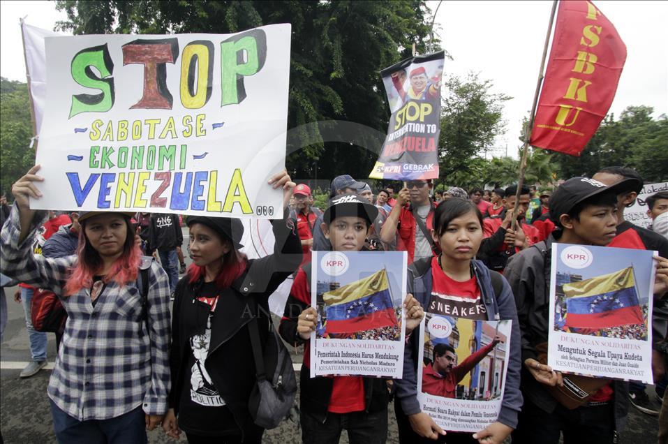 Demonstrasi menentang intervensi AS atas Venezuela
