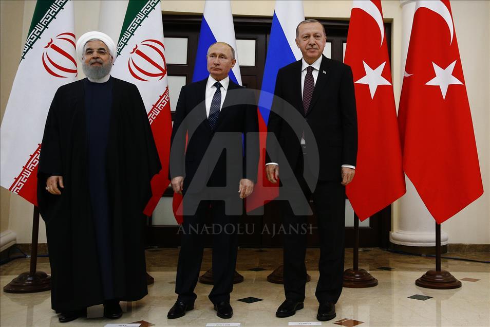 “Rusia, Turqia dhe Irani përpjekje për normalizimin e jetës në Siri"