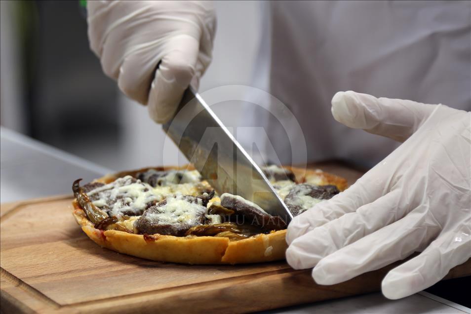 Çölyak hastalarına ödüllü lezzet: "Trakya Yöresel Pizza"