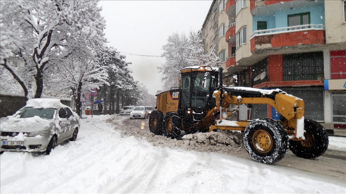 Bingöl'de 281 köy yolu ulaşıma kapandı