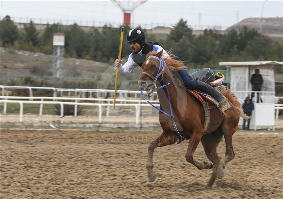 2018 yılı atlı cirit müsabakaları başladı
