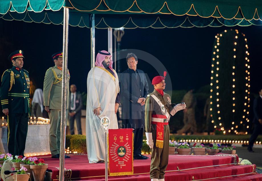 El príncipe heredero de Arabia Saudita, Mohammed bin Salman en Islamabad, Pakistán.