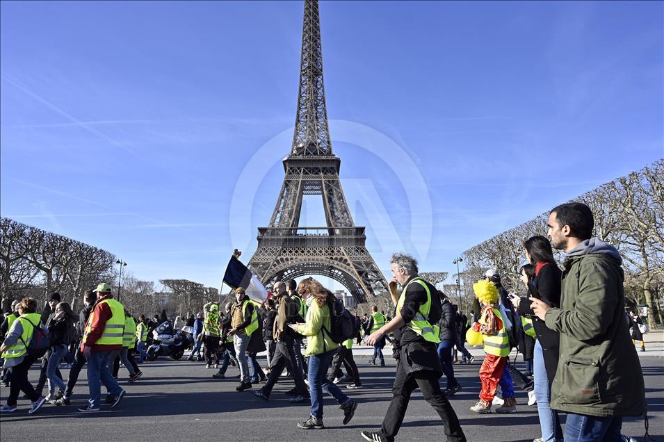 14th Yellow vest demonstration in Paris