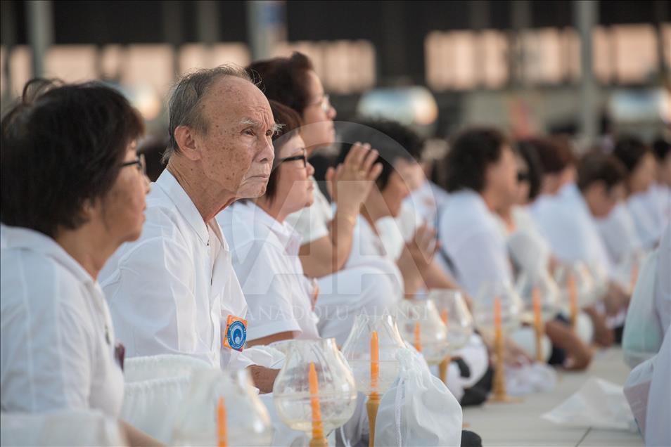 Festival budista Magha Puja en Tailandia 