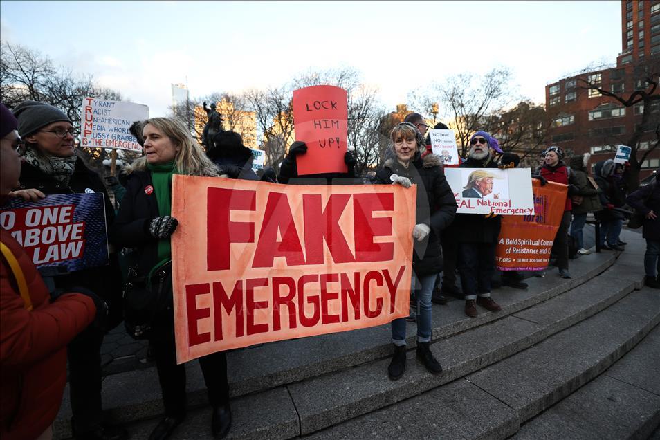 В Нью-Йорке протестуют против решения Трампа по ЧП в США