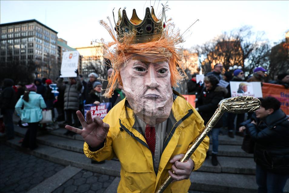 В Нью-Йорке протестуют против решения Трампа по ЧП в США