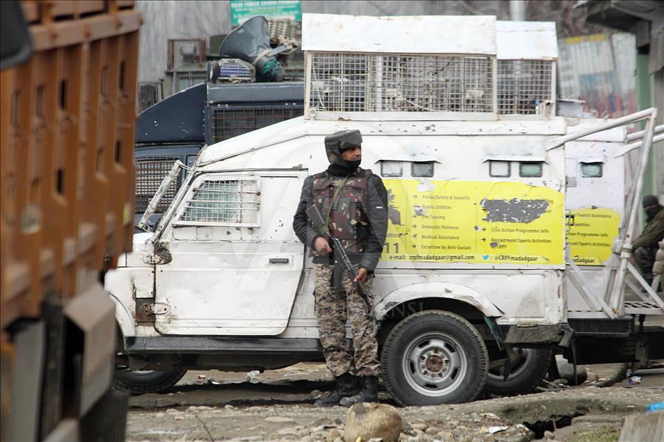 4 tentara India terbunuh dalam pertempuran senjata Kashmir