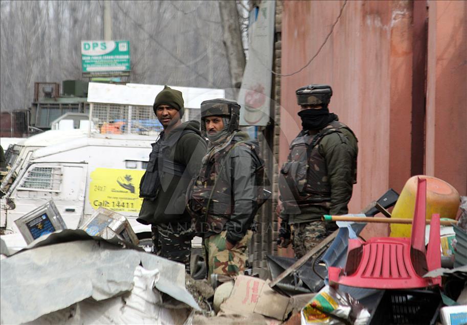 4 tentara India terbunuh dalam pertempuran senjata Kashmir