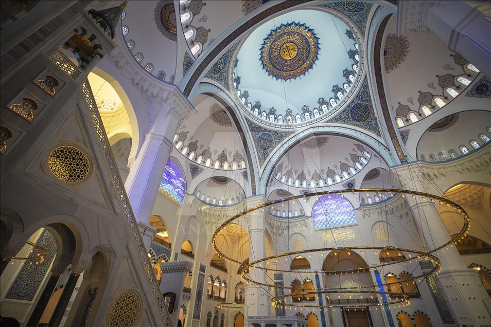 ساخت بزرگترین مسجد ترکیه رو به اتمام است