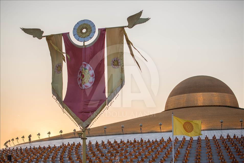 Makha Bucha Festival in Bangkok, Thailand - 19 Feb 2019