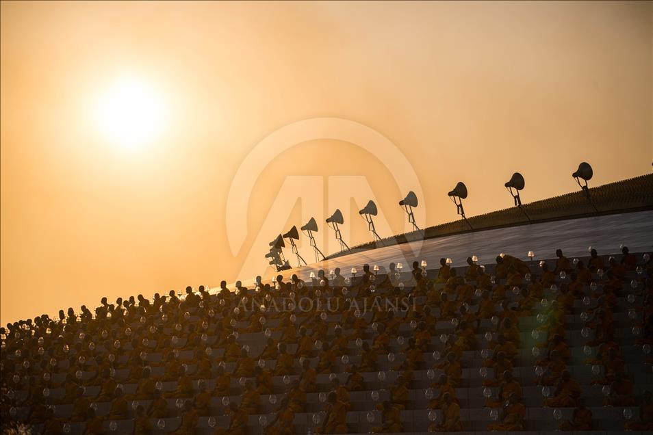 Makha Bucha Festival in Bangkok, Thailand - 19 Feb 2019