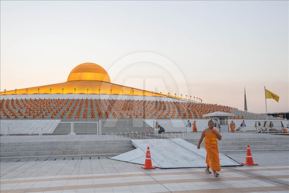 Festival budista Magha Puja en Tailandia 