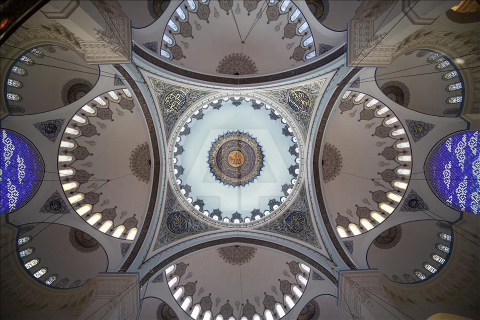 
U Istanbulu se sprema otvaranje velike Camlica džamije 
