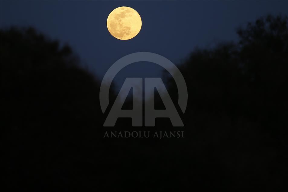 Supermoon in Turkey's Antalya