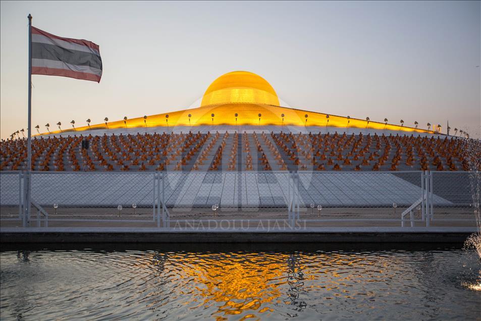 Makha Bucha Festival in Bangkok, Thailand - 19 Feb 2019