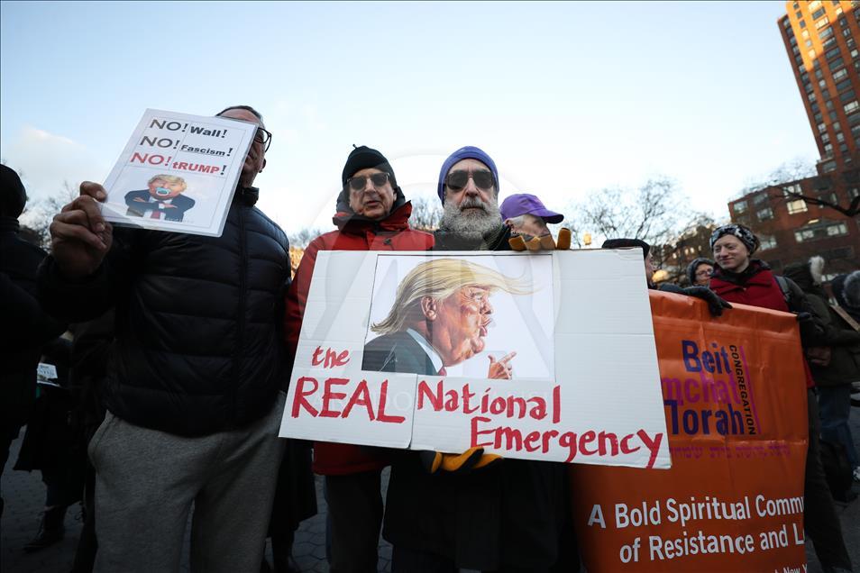 В Нью-Йорке протестуют против решения Трампа по ЧП в США