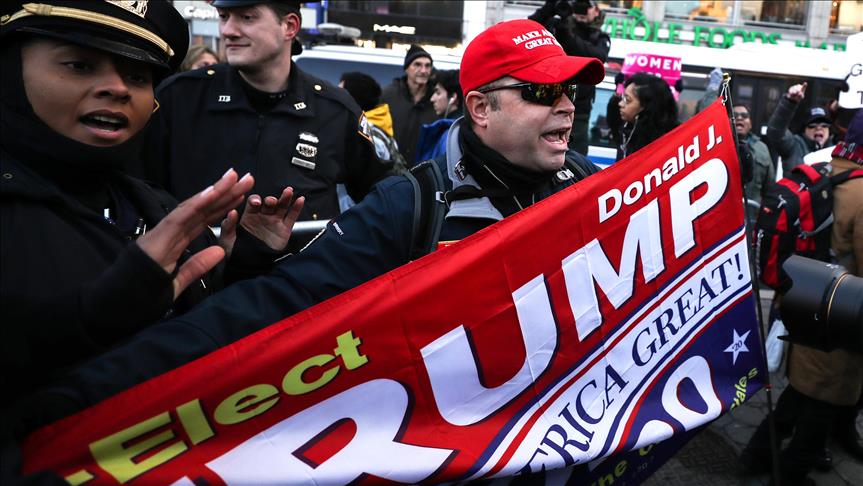 В Нью-Йорке протестуют против решения Трампа по ЧП в США