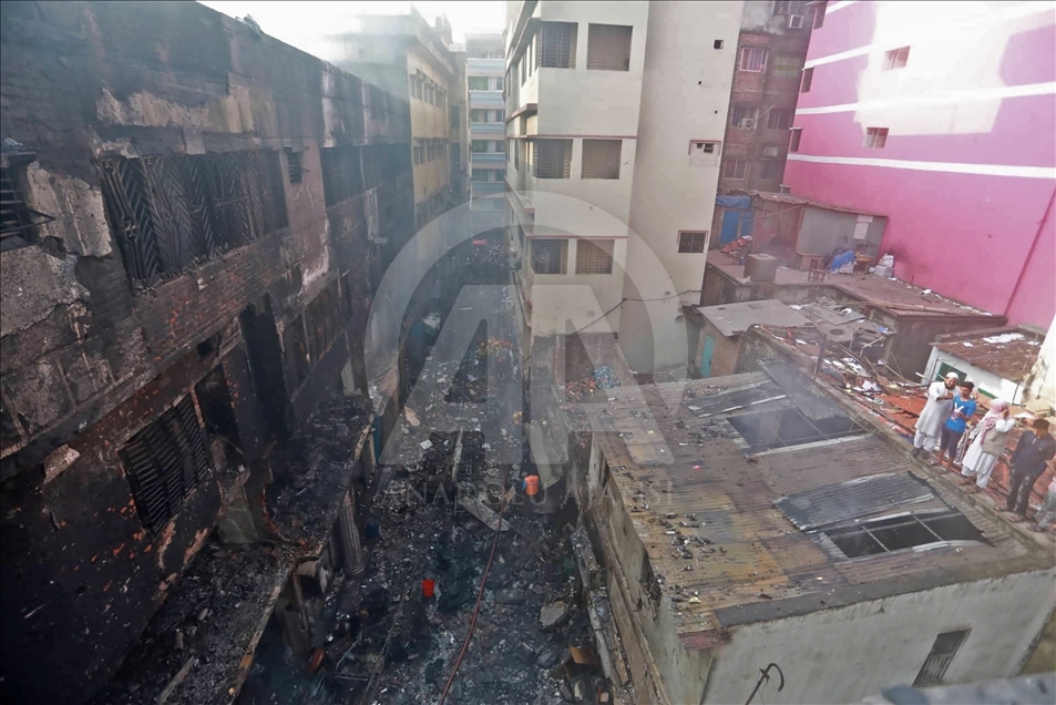 Fire kills at least 70 in Bangladeshi capital