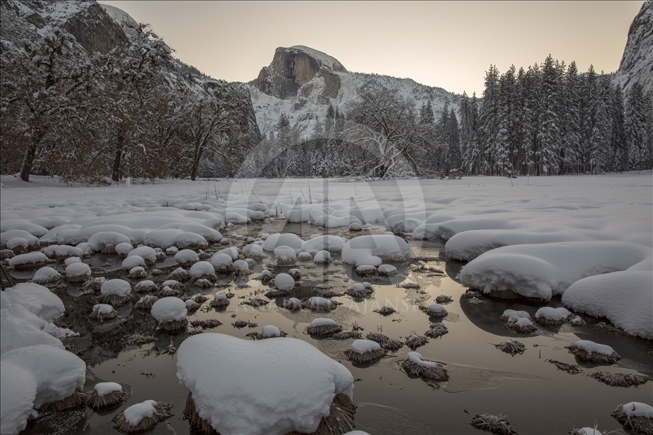 Yosemite Vadisi'nden kış manzaraları