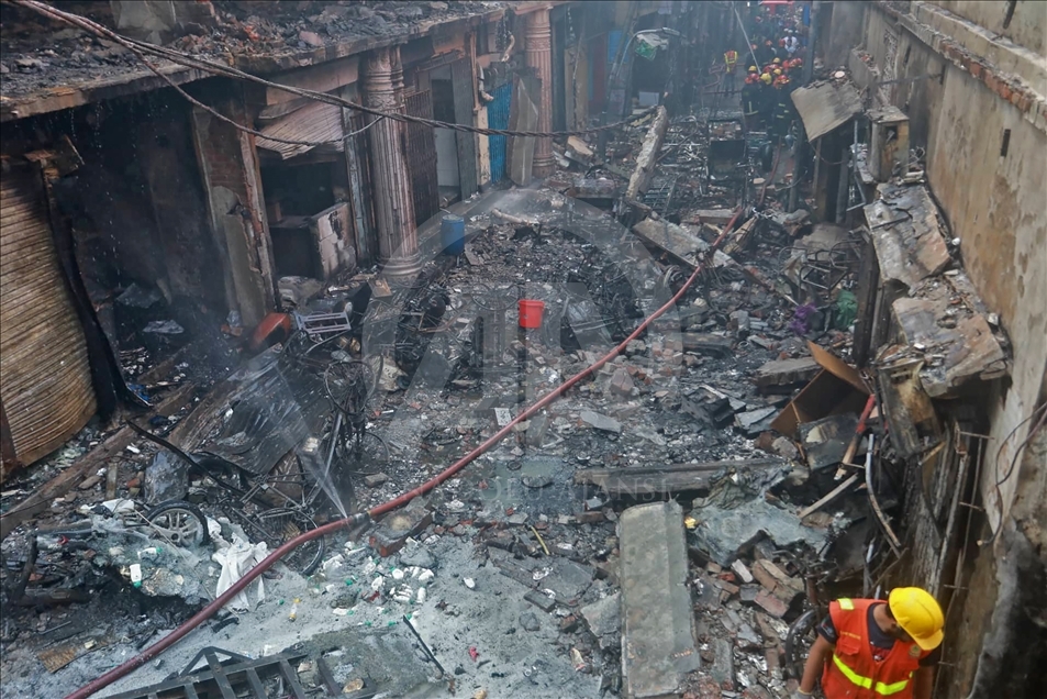 Fire kills at least 70 in Bangladeshi capital