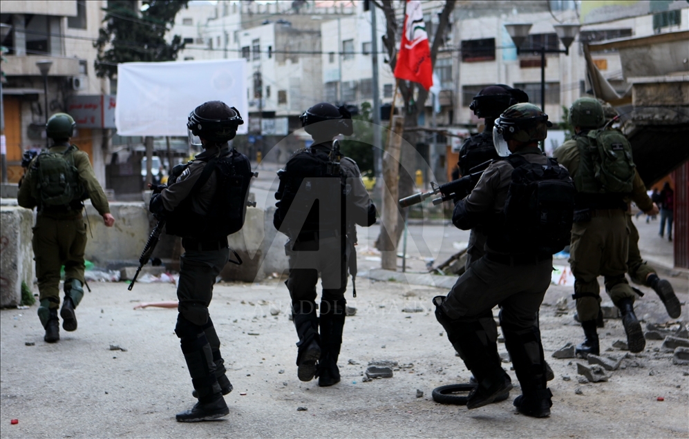 İsrail askerleri El Halil'de gösteriye müdahale etti