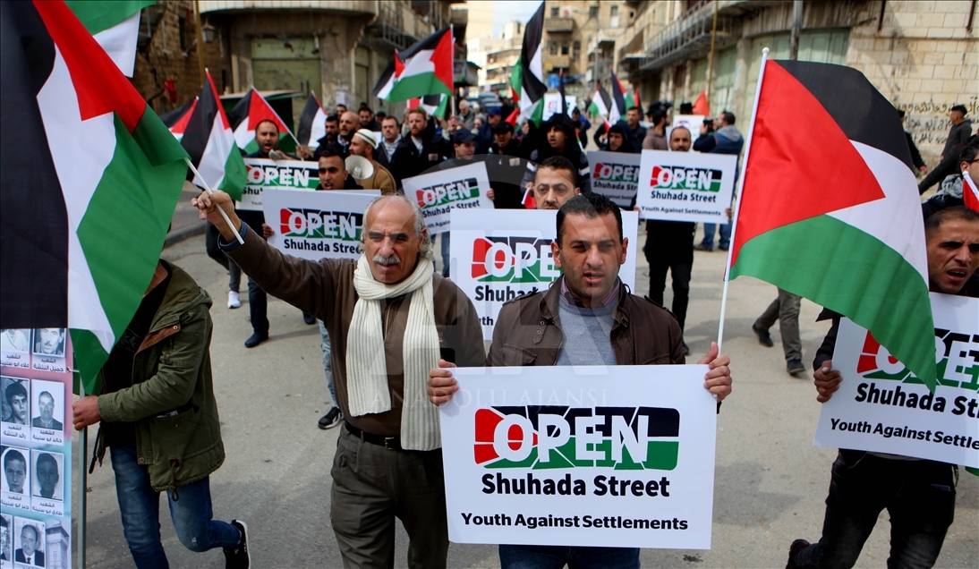 Protest in Hebron