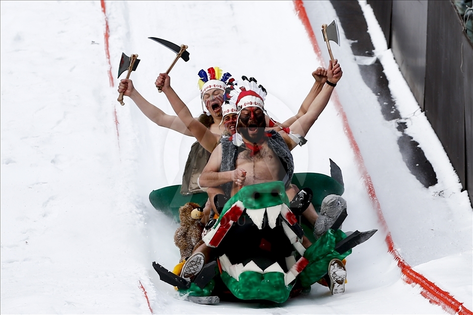 Festival "Battle Sani" u Moskvi: Stotine djece se spuštalo niz snježnu stazu