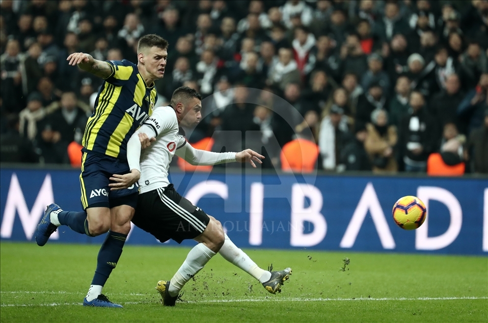 Besiktas v Fenerbahce: Turkish Super Lig
