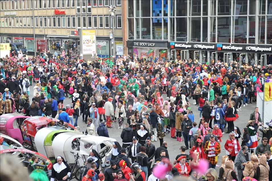 Inicia el carnaval "Quinta Estación" en Colonia, Alemania
