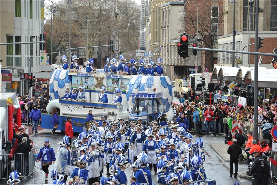Desfile de carnaval 'Lunes de las Rosas' en Colonia, Alemania