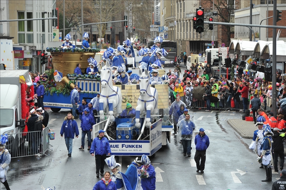 Desfile de carnaval 'Lunes de las Rosas' en Colonia, Alemania