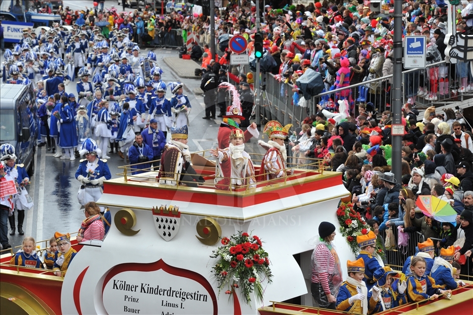 Desfile de carnaval 'Lunes de las Rosas' en Colonia, Alemania