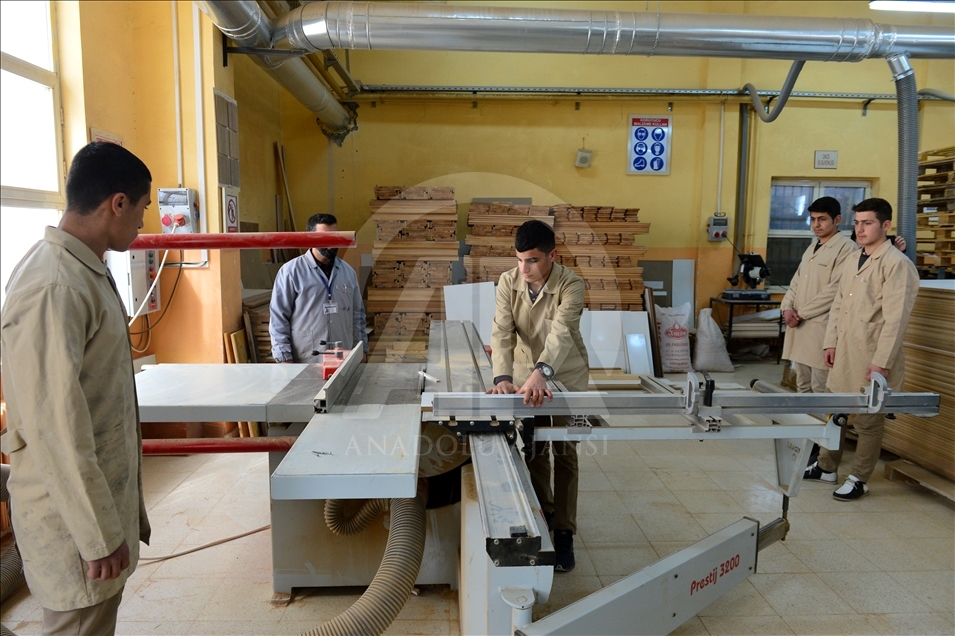 Şanlıurfa'nın fabrikalarla yarışan meslek liseleri
