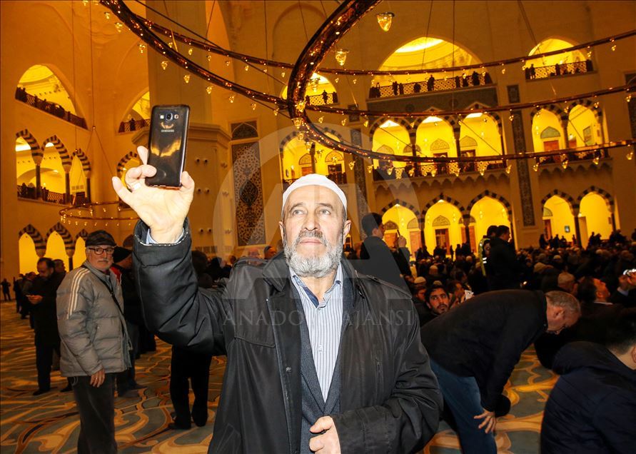 Çamlıca Camisi'nde ilk ezan okundu
