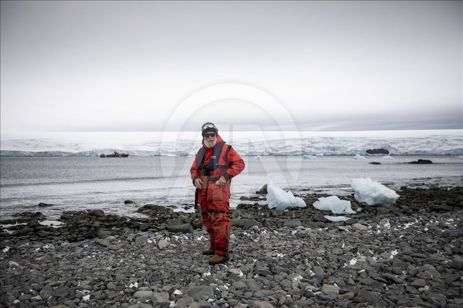 Şilili rehberin 38 yıllık Antarktika tutkusu