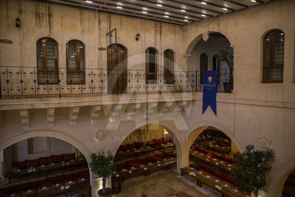 Ziyaretçi yoğunluğuna tarihi evlerde "butik otel" çözümü