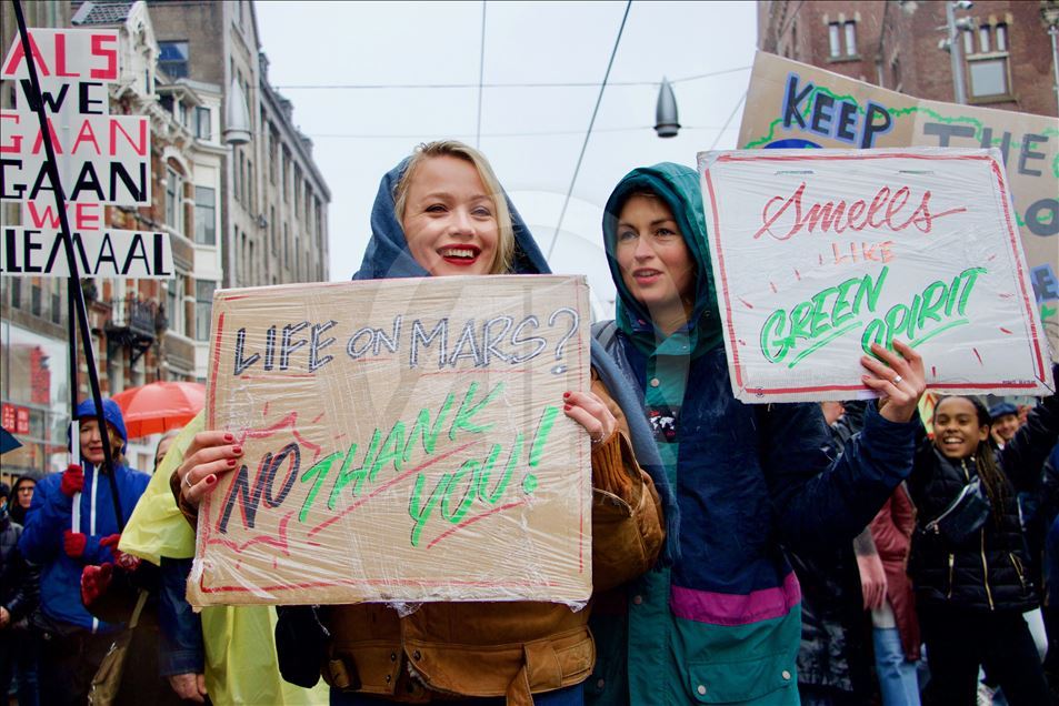 Amsterdam marcha a favor del medio ambiente